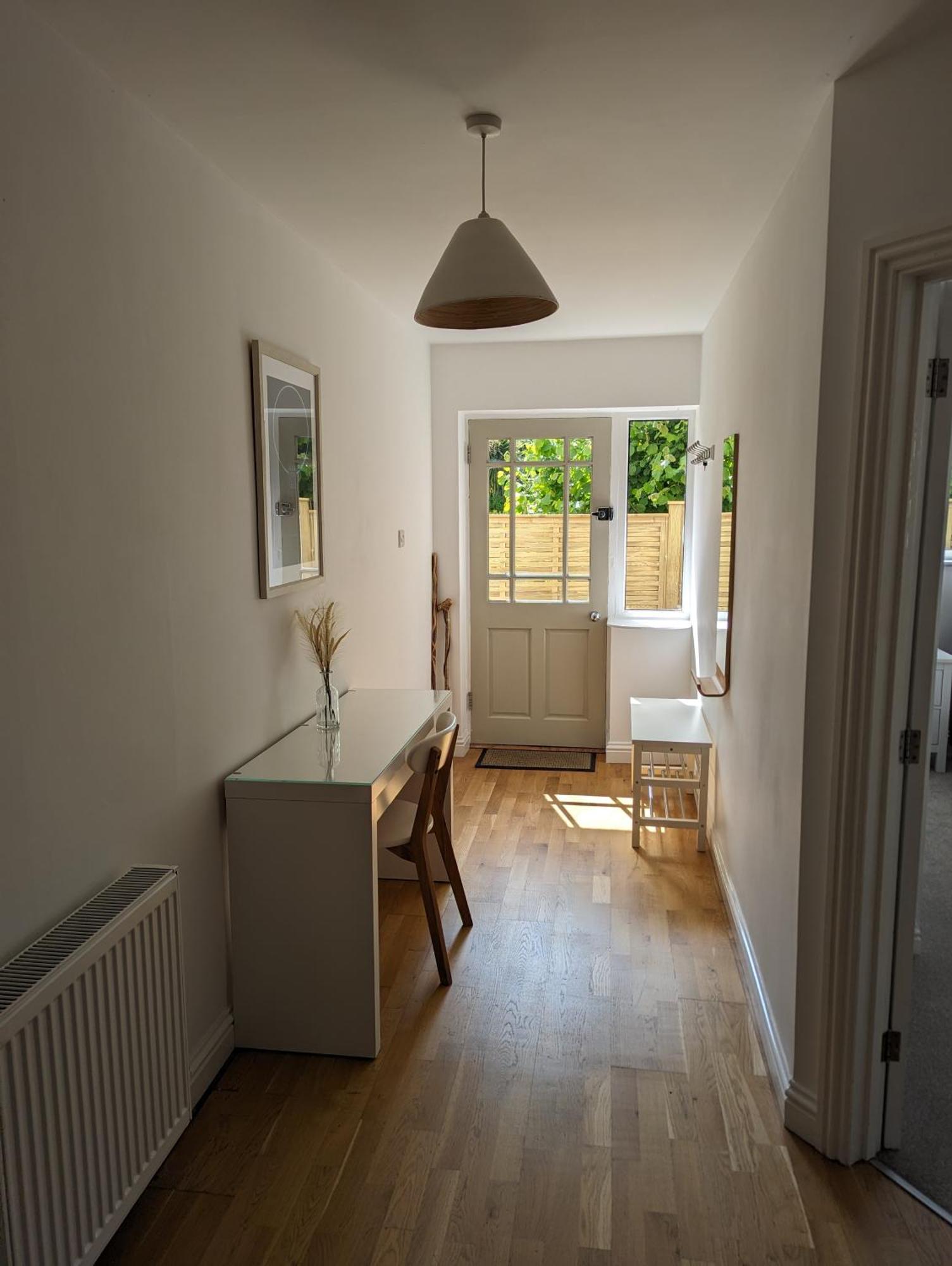 Peaceful Glastonbury Bungalow - Ideally Located Dış mekan fotoğraf
